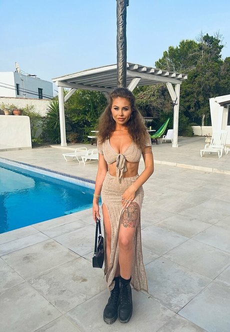 Karolina Martyna pornstar beautiful img