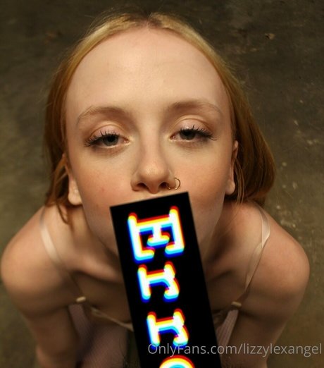 lizzylexangel porn actress img