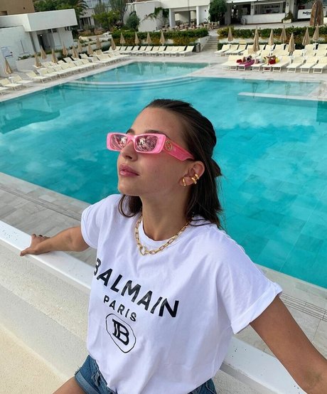 Julia Wieniawa pornographic actress img