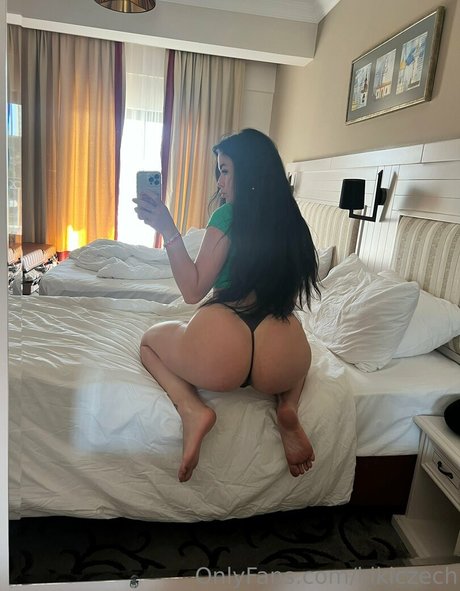 Kristyna Marikova art pornstar pictures