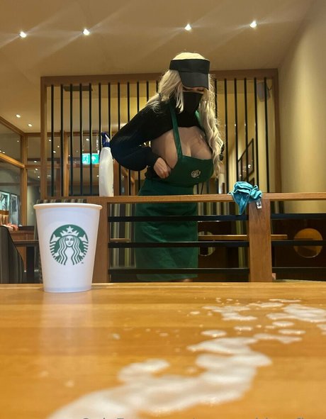 yourgoddessfinn pretty star photo