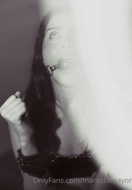 martresequis star xxx photo