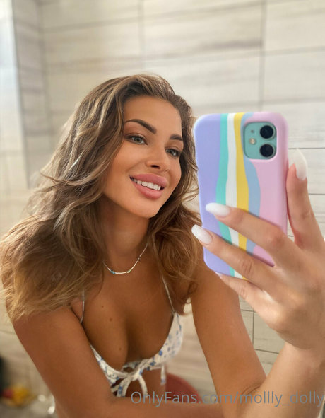 mollly dolly art actress archive