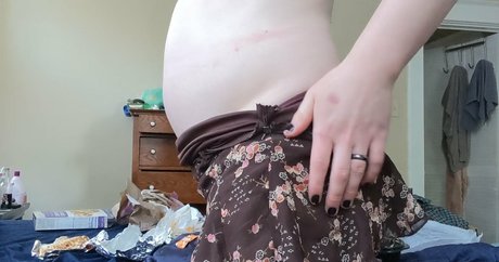 silini squish xxx pornstar image