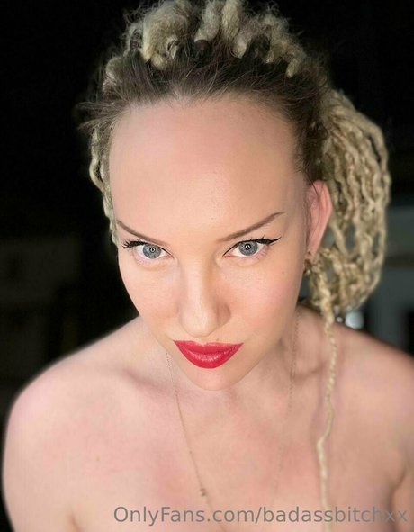 badassbitchxx perfect model pics