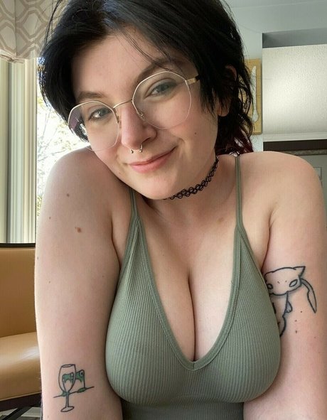 Urfriendaj sexy pornstar pic