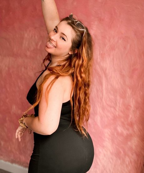 Peachez and Screamz star best photo