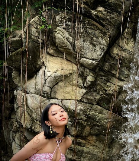 ozarayau art model picture