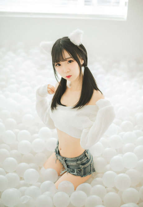 hattiecos model pornographic archive