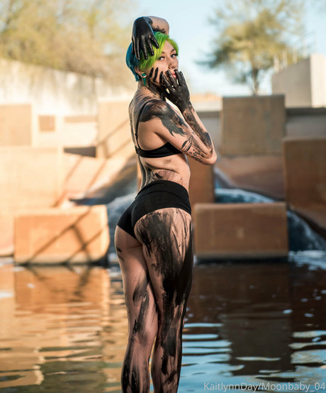 moonbabyfuxk nude actress pic