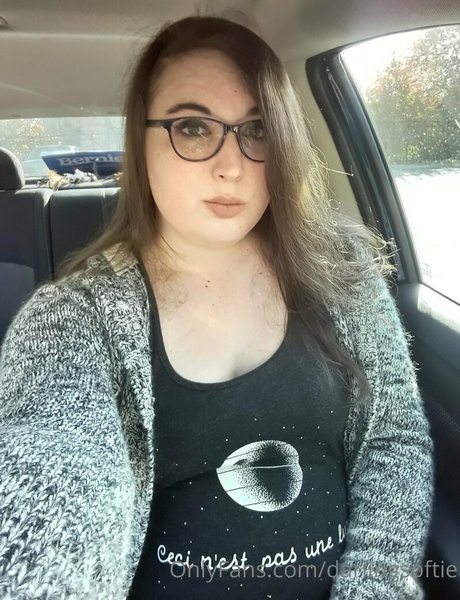 darlingsoftie high quality model pic