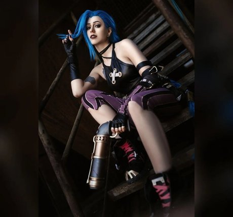 Farbenfuchs pornstar nudes archive