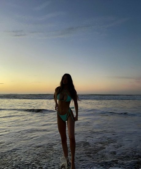 Ella Grace Cervetto model hot images