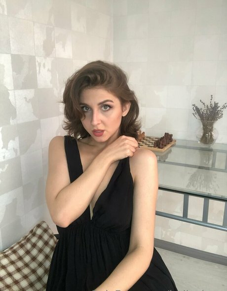 bellachary Profile photo