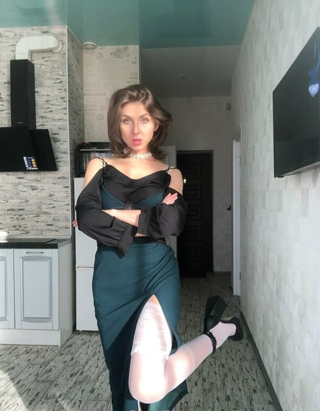 bellachary erotic pornstar image