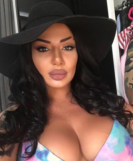 Kristina Karieva hot star gallery