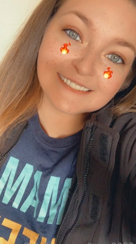 tmar0303 star exclusive photo