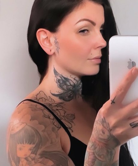 Recognise This Girl best pornstar pic