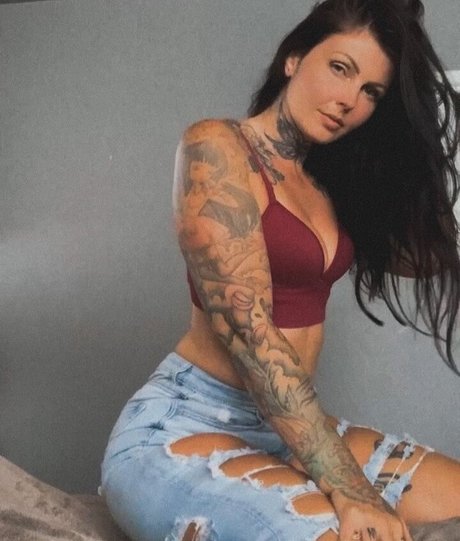 Recognise This Girl star beautiful image