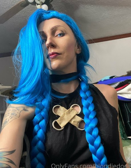 blondiedoes nudes actress image