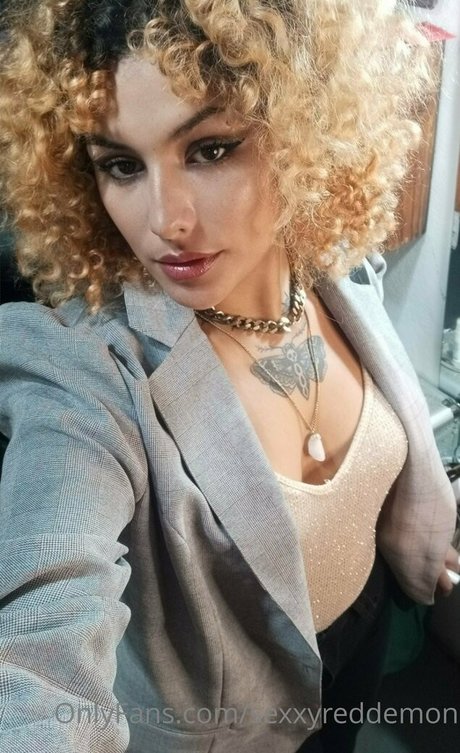 sexxyreddemon model naked archive