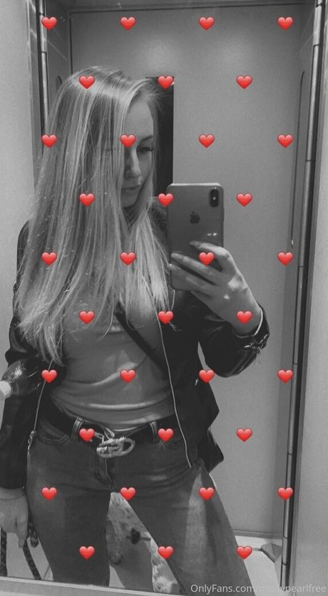 brittneyleathers hot model pictures