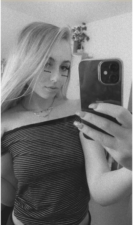 brittneyleathers nice pornstar pictures