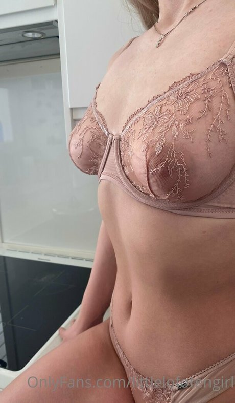 littlelofotengirl erotic model pictures