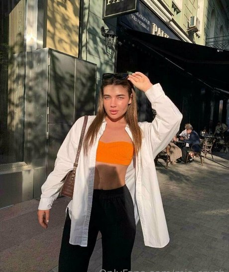 raketaraketa1998 beautiful actress img