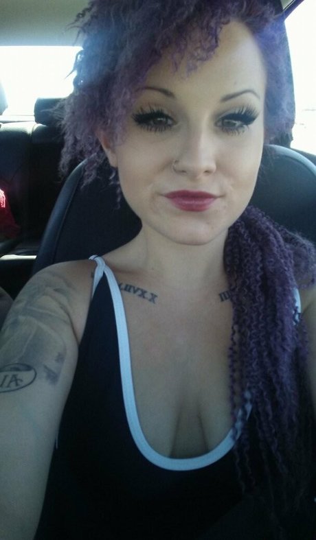 katiiemae hot star pic