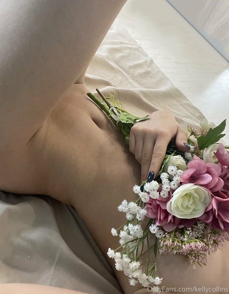 kellycollins pornstar erotic pictures