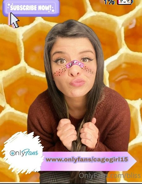 cagegirl15 model nice pictures