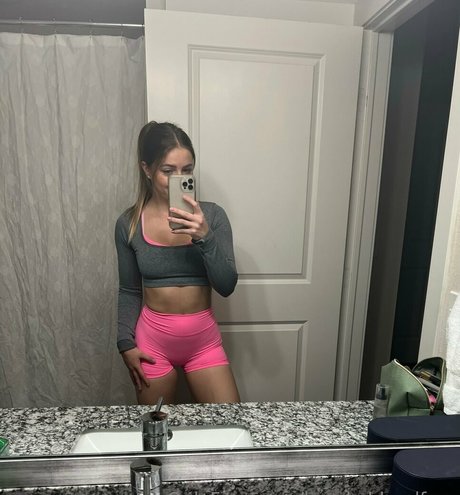 brookeblondfree top model pic