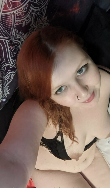 sinspicesexting adult actress photo