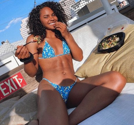 Jordan Coleman sex actress img