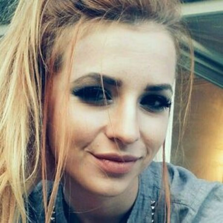 victoriafame hot actress images