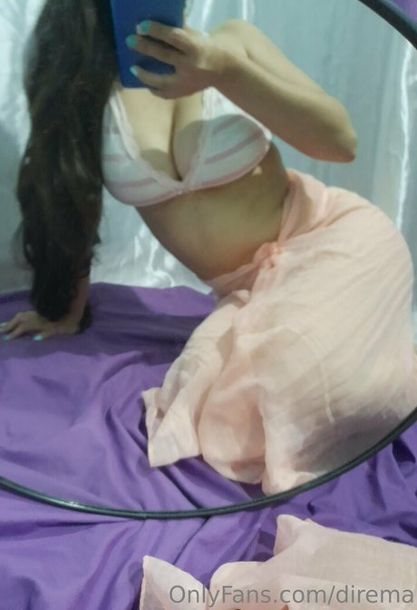 direma naked actress img