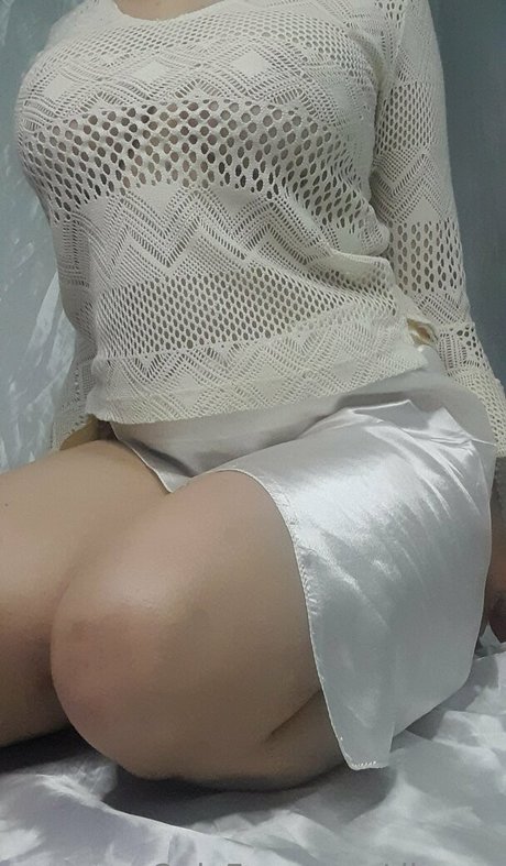 direma model naked pic