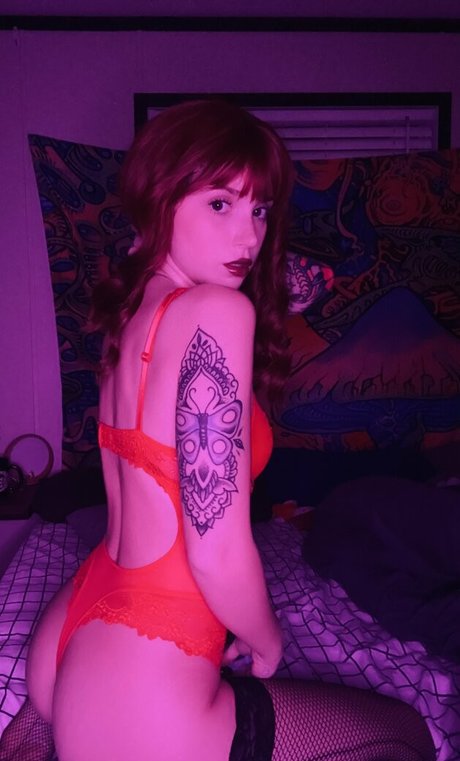 irresistible ivy star exclusive gallery