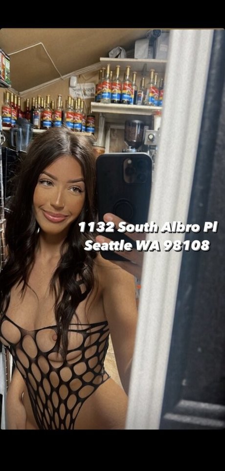 cowgirl babyy beautiful actress img