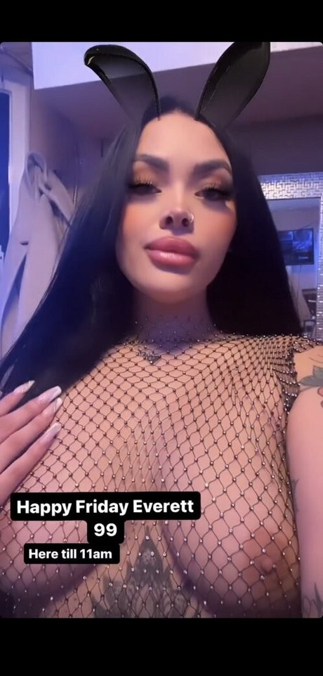 cowgirl babyy nude actress pic