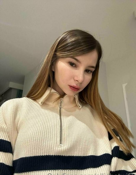 elliehotwife Quick photo