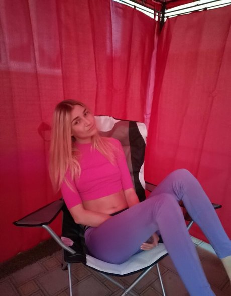 christine live star nude pic