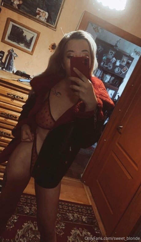 hot blonda xxx model img