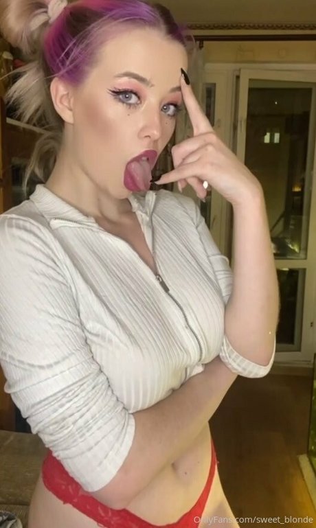 hot blonda top model pictures