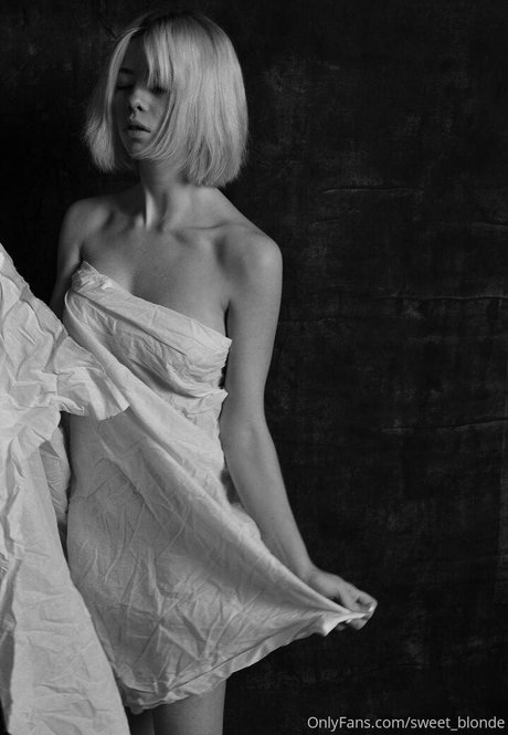 hot blonda star pornographic picture