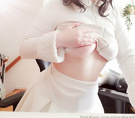 ninnabeast nude pornstar archive