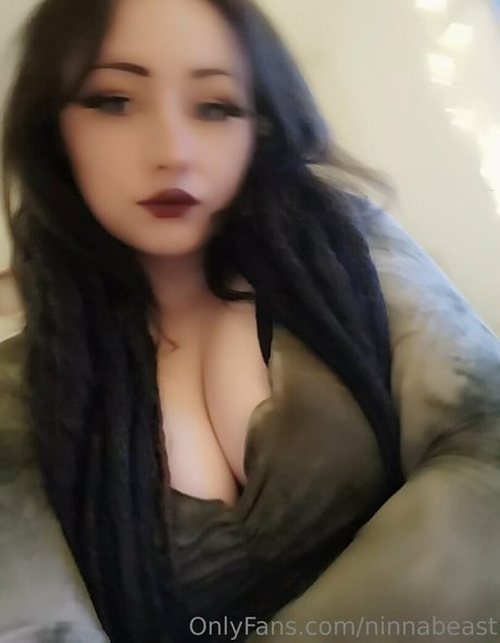 ninnabeast pornstar nude photos