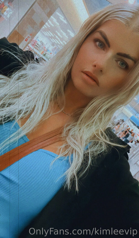 boobs selfie onlyfans pornographic pics