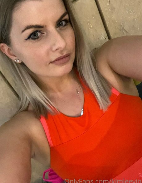 housewifekim pretty model picture